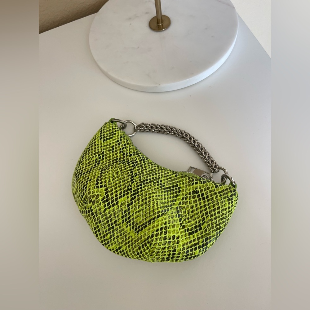 NWT Neon Green Snake-Print Chain Handle Women’s Mini Bag clutch